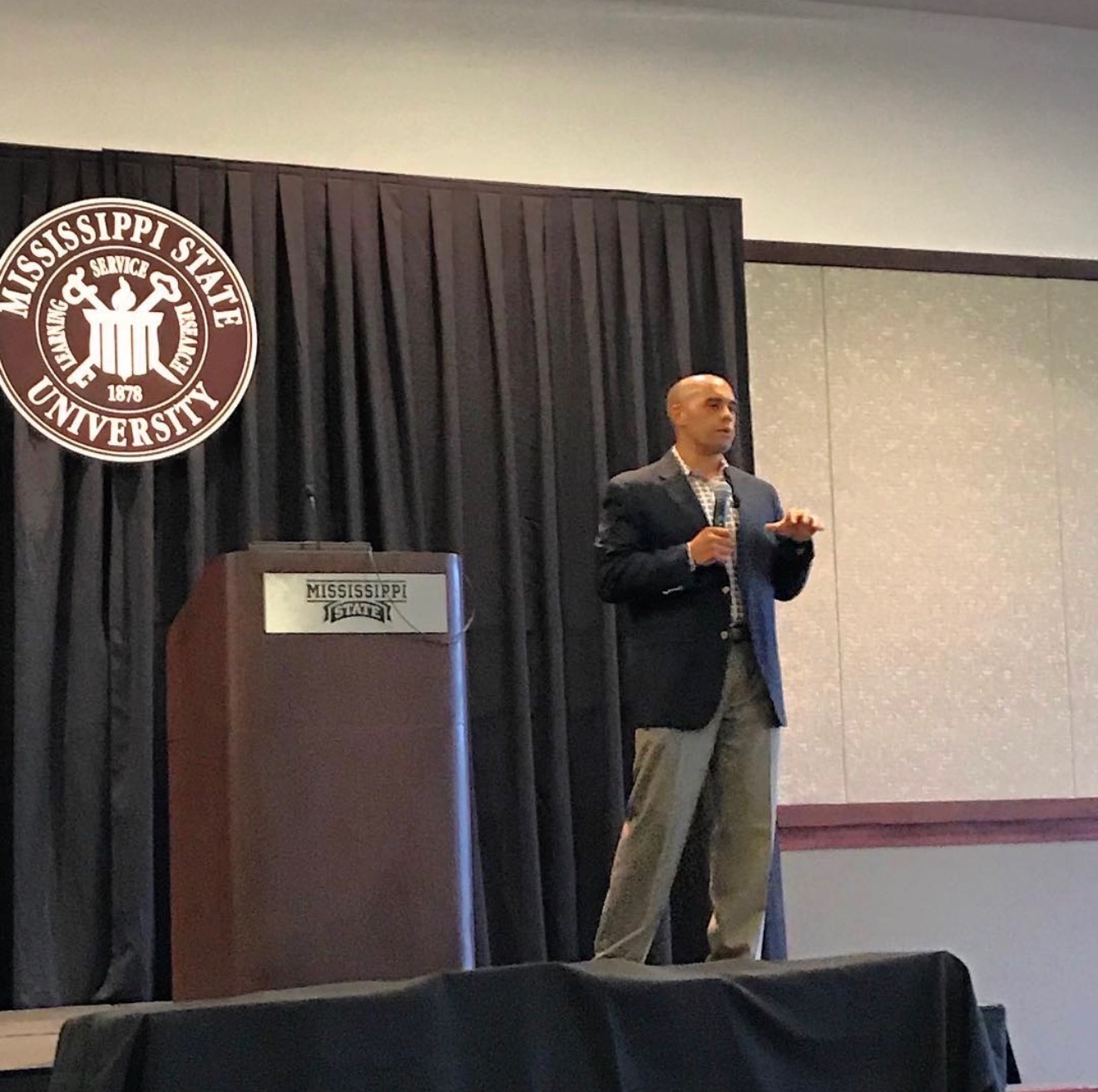 Tyson Lee speaking at Mississippi State University